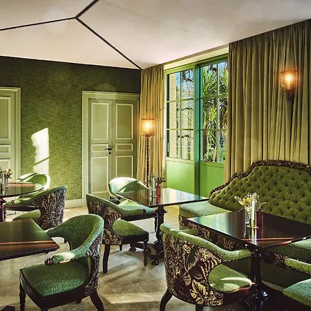 Hotel Le Pigonnet - Esprit De France